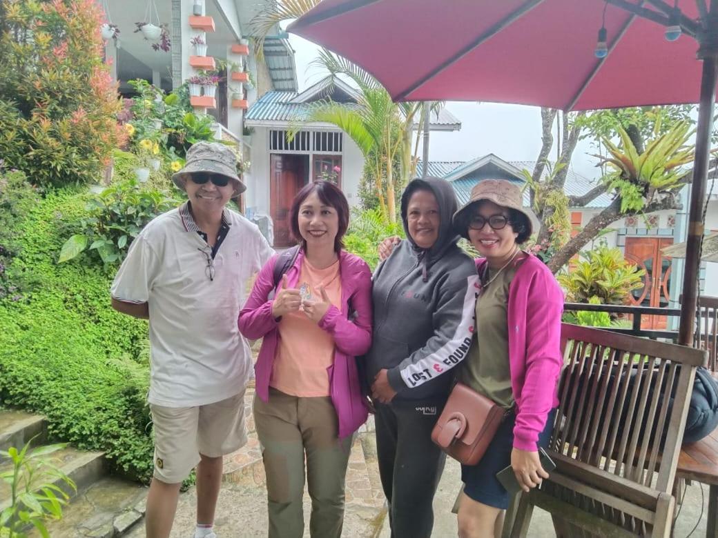 Bintang Bungalow Tour & Travel Kelimutu Kültér fotó
